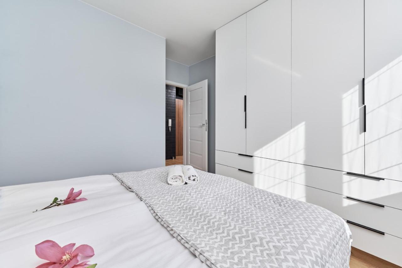 Teczowa Apartment Old Town Wroclaw By Noclegi Renters Kültér fotó