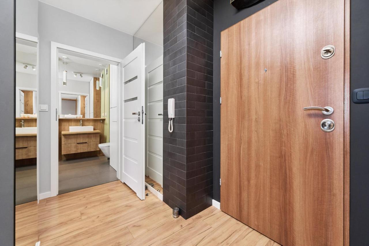 Teczowa Apartment Old Town Wroclaw By Noclegi Renters Kültér fotó